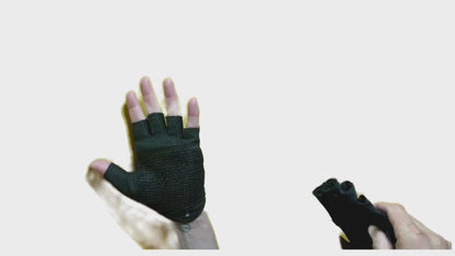 🧤 Zeecaps Spin Gloves