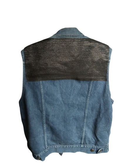 Spin vest